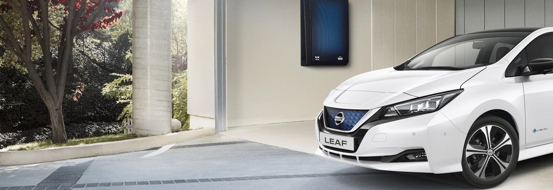 Nissan launches Energy Solar service and products 